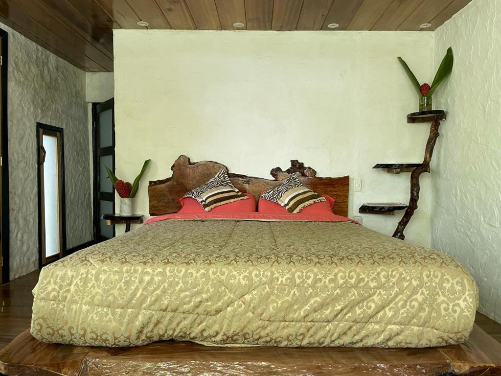 Cantalarana Lodge ミンド エクステリア 写真
